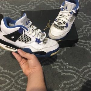 Air Jordan 4 Motorsport size 7y with box